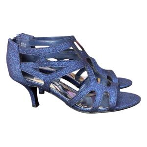 Easy Street Glittery Blue Strappy Heels nwot size 7.5